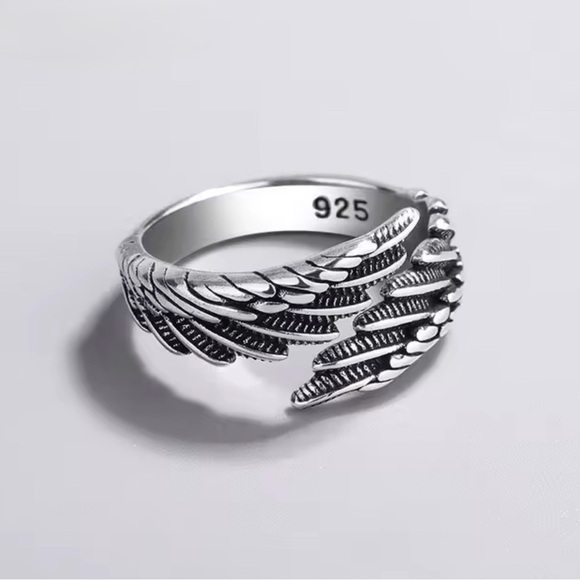 Zara Jewelry - Trendy Silver Design Ring